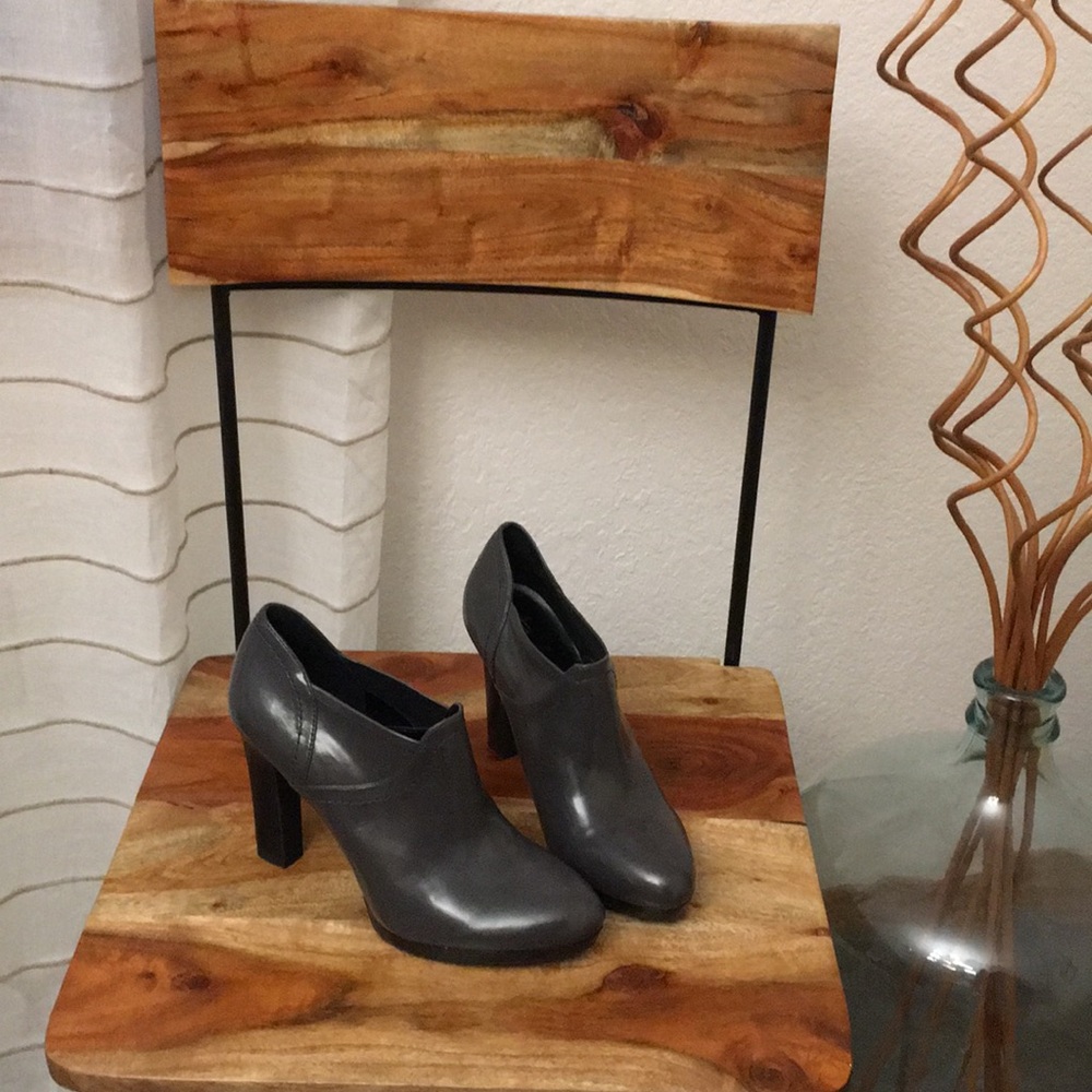 NWOT. Franco Sarto Heels